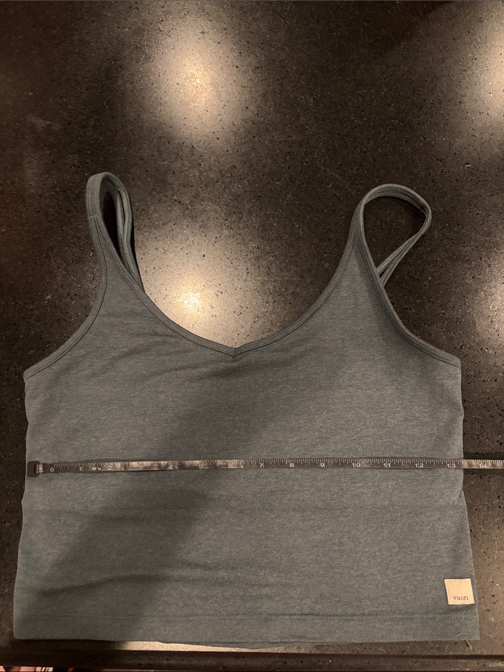 Vuori Gray/Green V‑neck Cropped Tank Top